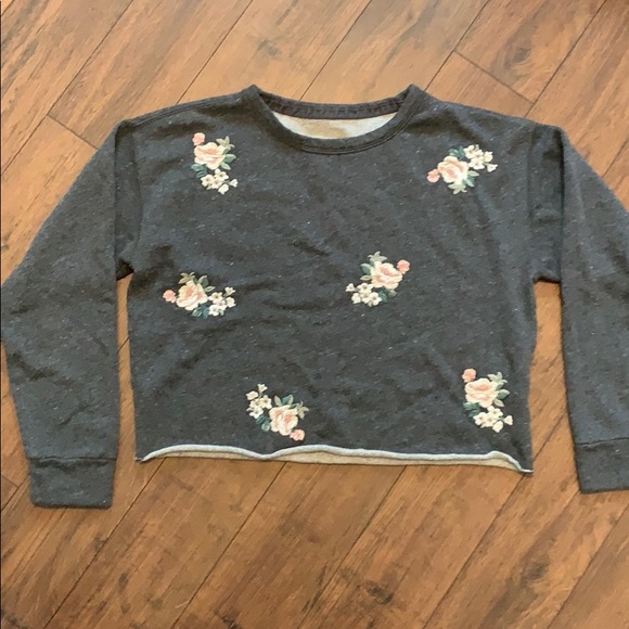 Abercrombie - Picture 1 of 3